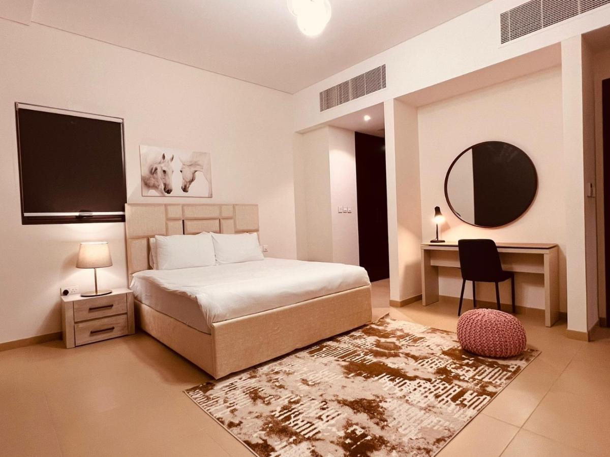 One 2Bhk Elegant Apartment In Muscat Bay 03 Dış mekan fotoğraf